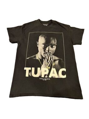 Tupac Shakur 1971-1996 Short  Graphic T-Shirt size M